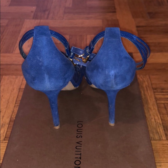 Louis Vuitton heals!!! (Sandals) - Picture 2 of 7